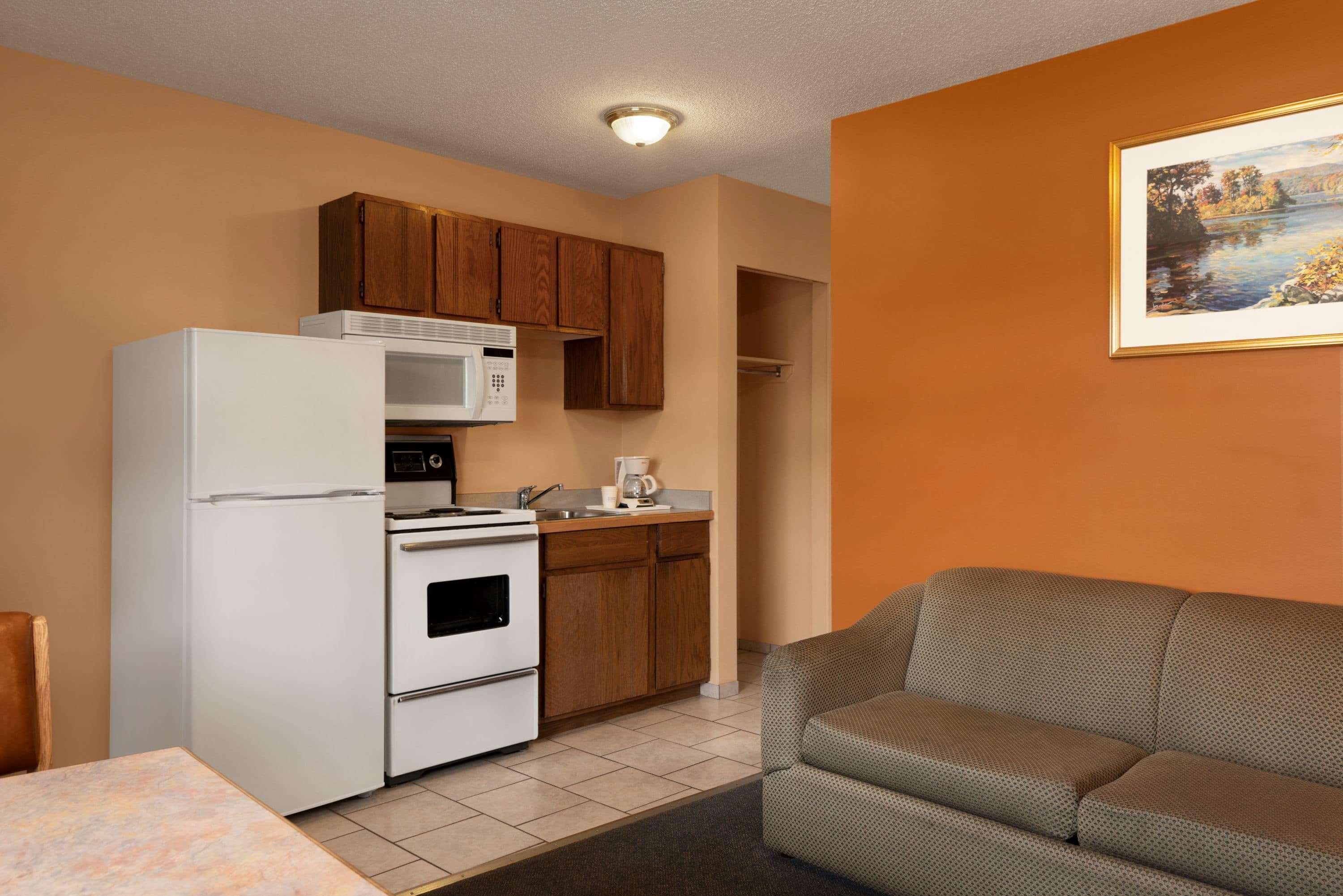 Travelodge By Wyndham Quesnel Bc Exteriör bild